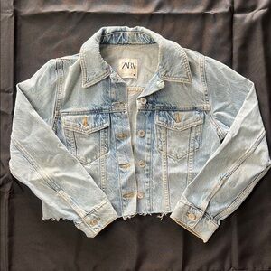 Zara Faded Blue Cropped Denim Jacket